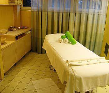 בובק Hotel Kanin מראה חיצוני תמונה