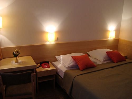 בובק Hotel Kanin מראה חיצוני תמונה